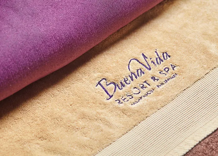 Hotel Buena Vida And 3*